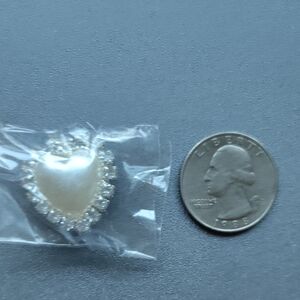 ⭐3/$10🆕Jibbit Bling Croc Pearl Shoe/Bag Charm NWT